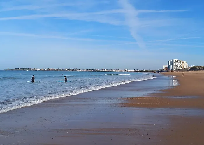 Appartement 2 Chambres Proche Grande Plage